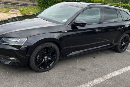 Skoda Superb 207.000 km 15.400 &euro; Nurnberg 90478