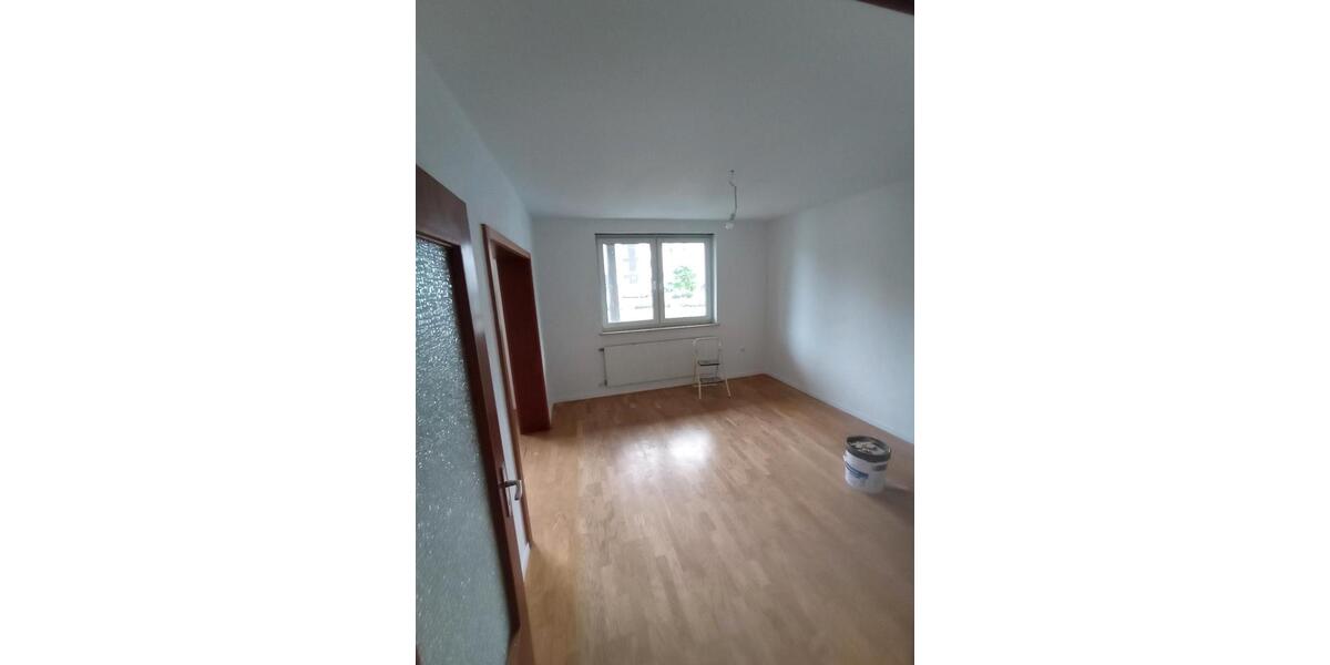 Erdgeschoßwohnung Teublitz - 3 Zimmer, 90 m&sup2;, 750&euro; | Angebot:26024587