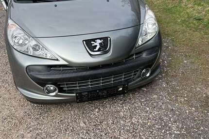 Peugeot 207 143.021 km 4.100 &euro; Wahlstedt, Stadt 23812