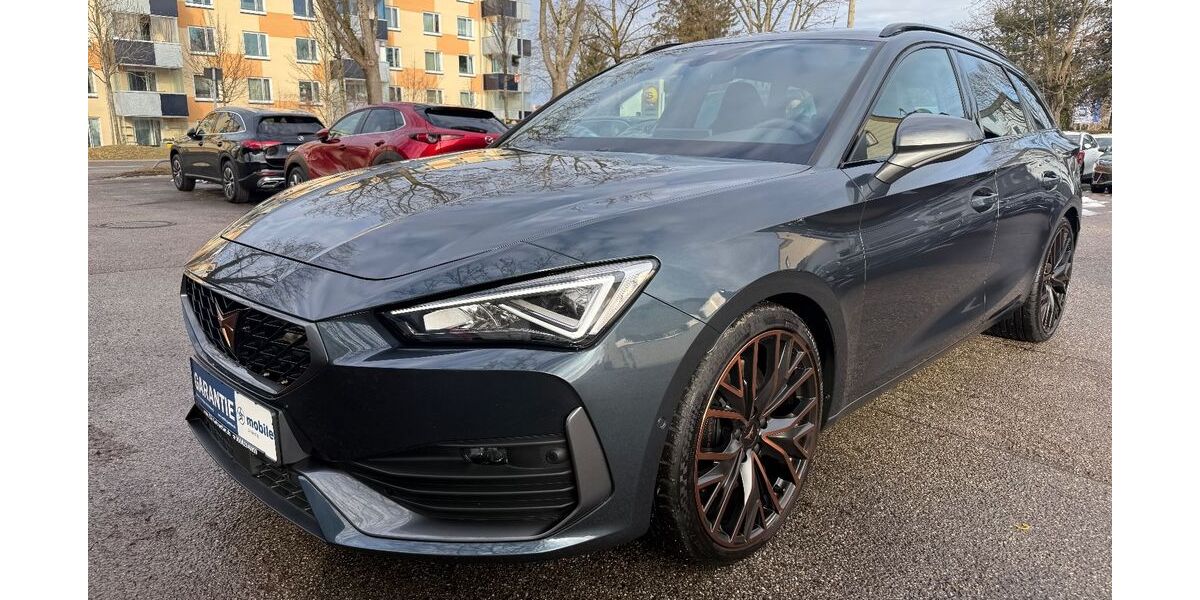 Cupra Leon 46.221 km 25.900 &euro; München 81243