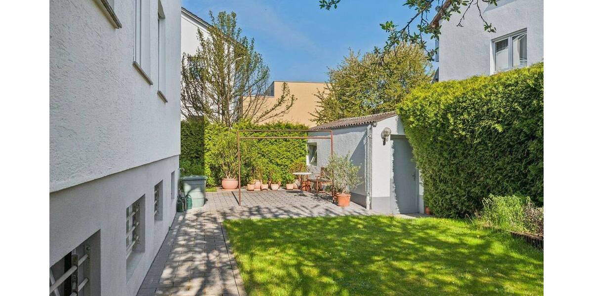 Mehrfamilienhaus, Wohnhaus Geradstetten Geradstetten - 7 Zimmer, 142 m&sup2;, 549.000&euro; | Angebot:26402311