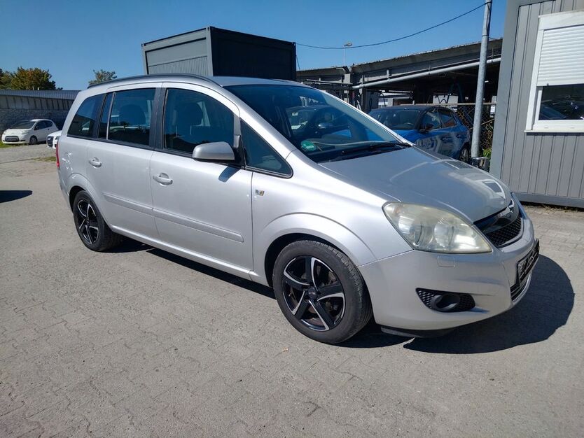 Opel Zafira 205.000 km 1.950 € Diepoldshofen 88299