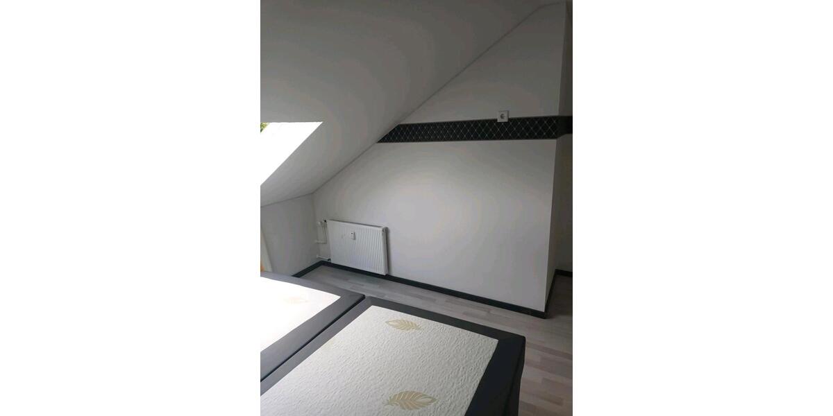Dachgeschoßwohnung Rennerod - 4 Zimmer, 118 m&sup2;, 109.000&euro; | Angebot:26425634