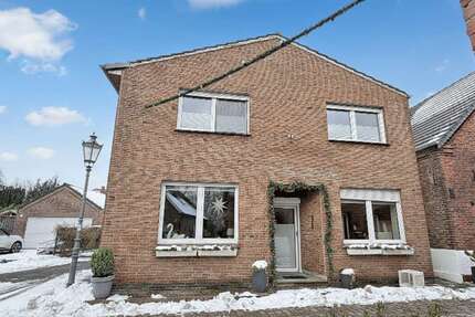 Haus Hünxe - 8 Zimmer, 246 m&sup2;, 550.000&euro; | Angebot:24869550