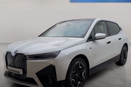 BMW iX 11.762 km 93.101 &euro; München 80939