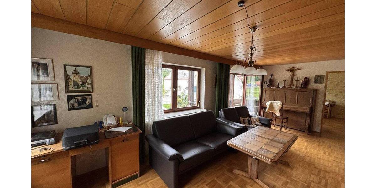 Einfamilienhaus Münsingen-Bichishausen Bichishausen - 1 Zimmer, 197 m&sup2;, 395.000&euro; | Angebot:26886719