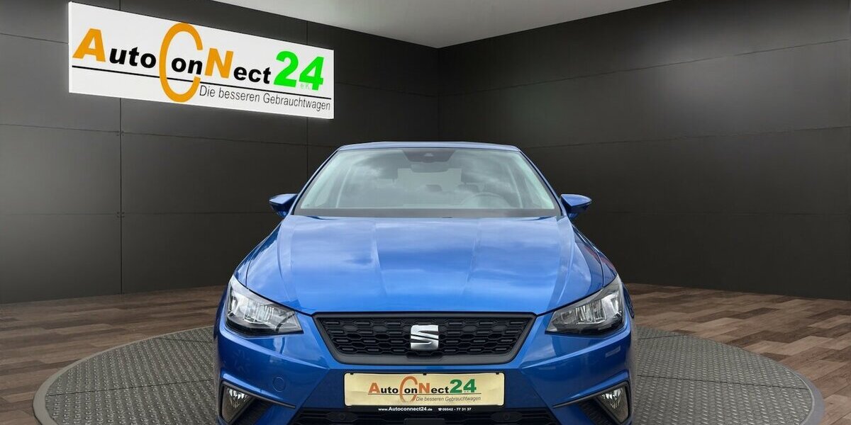 Seat Ibiza Style 40th Annivers.*LED/Navi-App/Kamera/Key 12.689 km 17.790 &euro; Bamberg 96052