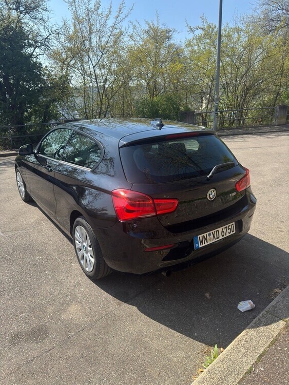 BMW 118 119.000 km 8.950 € Stuttgart 70173