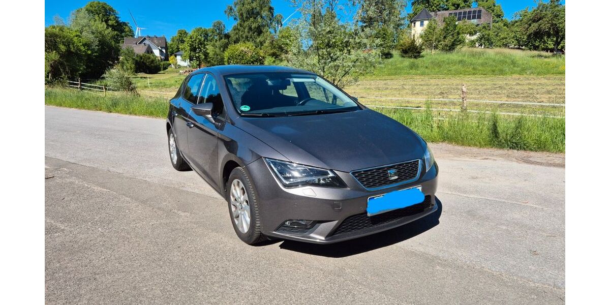 Seat Leon 144.900 km 11.000 &euro; Höxter 37671