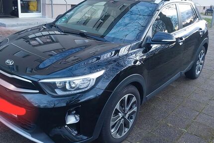 Kia Stonic 69.500 km 15.400 € Leimersheim 76774