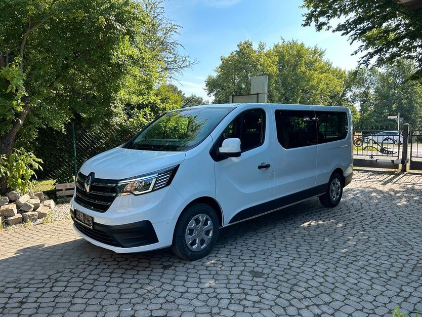 Renault Trafic 91.200 km 29.900 € Berlin 12621