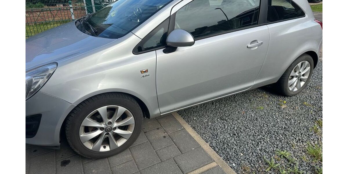 Opel Corsa 66.000 km 4.400 &euro; Baesweiler 52499