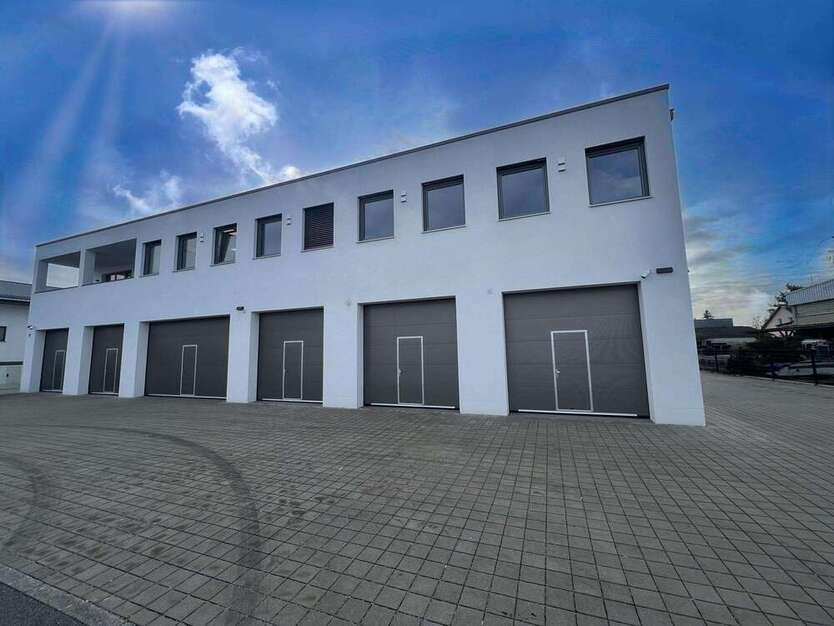 Büro in Ergolding 210.000 € 57.33 m² zimmer