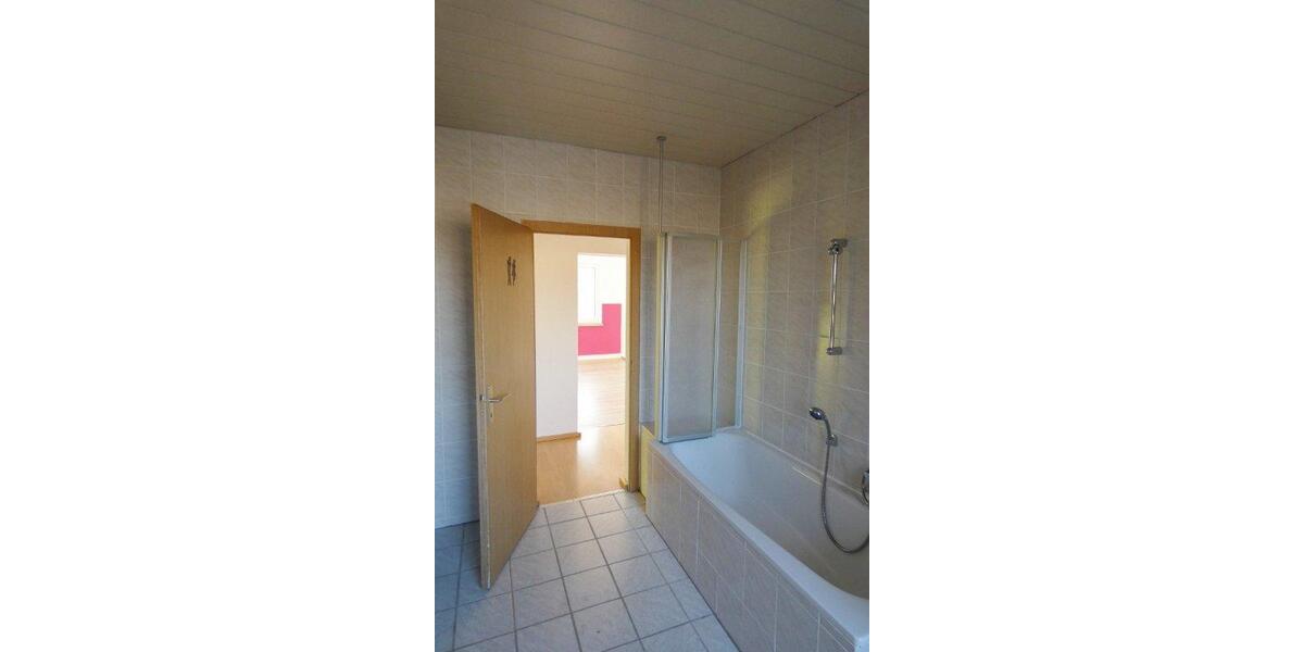 Etagenwohnung Zeulenroda-Triebes Triebes - 3 Zimmer, 67 m&sup2;, 320&euro; | Angebot:26531969