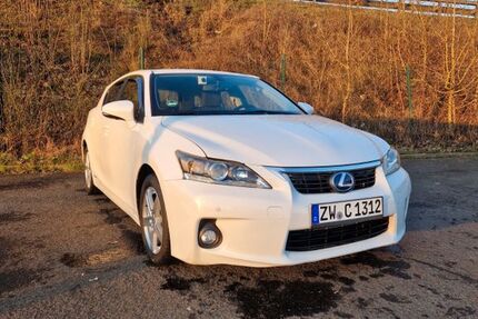 Lexus CT 200h