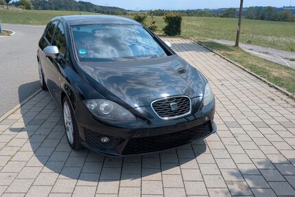 Seat Leon 131.000 km 7.950 &euro; Dornstetten 72280