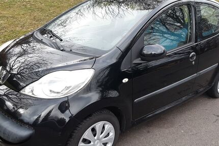 Peugeot 107 135.600 km 2.500 &euro; Gutweiler 54317
