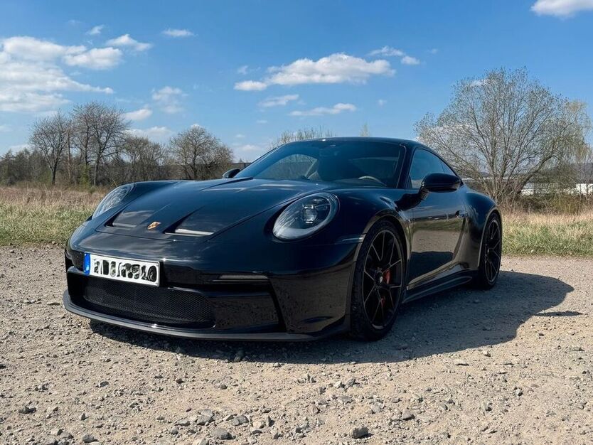 992