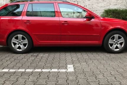 Skoda Octavia 131.800 km 5.450 &euro; Karlsruhe 76185