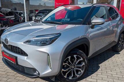 Toyota Yaris Cross 21.407 km 25.890 &euro; Mettingen 49497