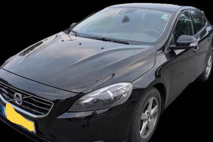 Volvo V40 186.050 km 8.900 € Arrach 93474