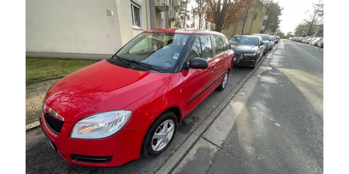 Skoda Fabia 207.750 km 2.300 &euro; Frankfurt 65931