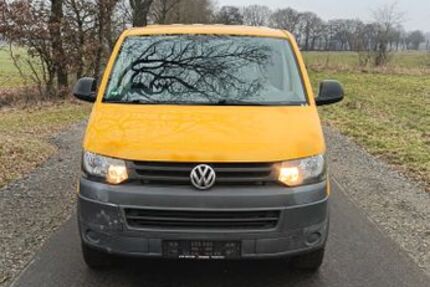 VW T5 Transporter 181.000 km 5.500 &euro; Lehe 26892