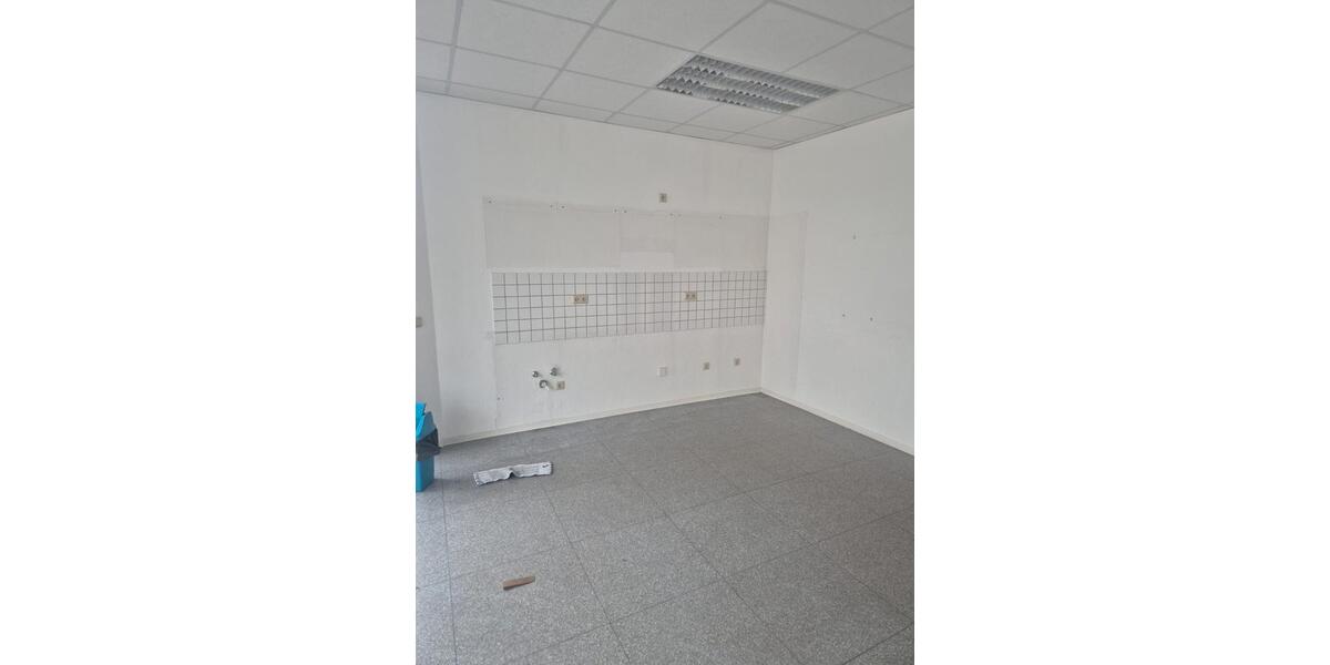 Gewerbeobjekt Lich - 1.600&euro; | Angebot:26304710