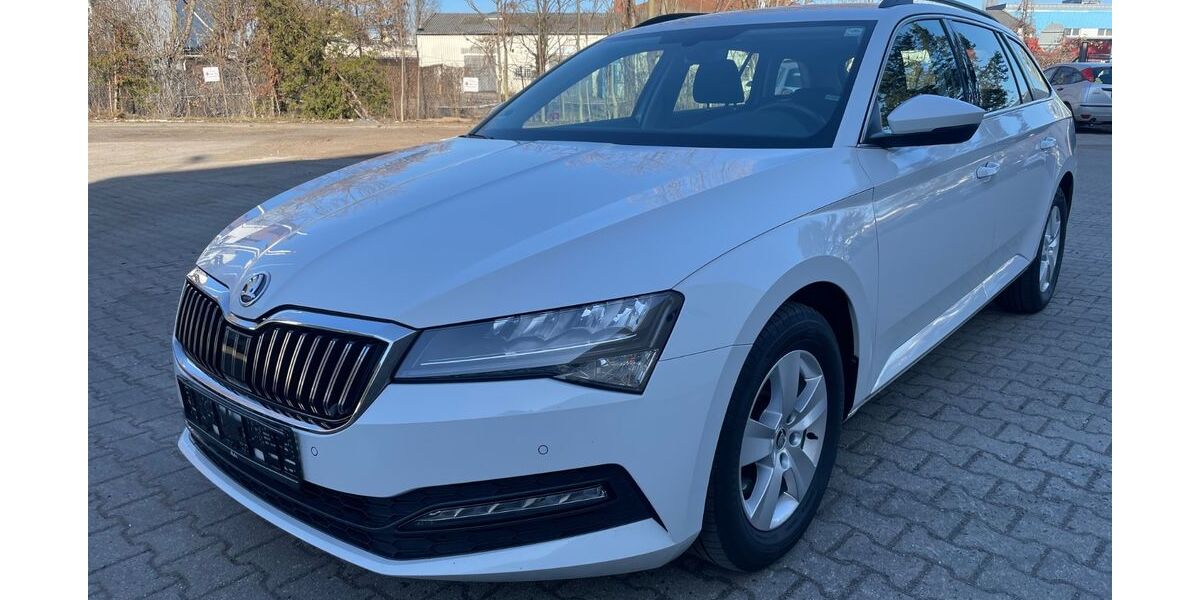 Skoda Superb 170.700 km 16.900 &euro; Berlin 12057