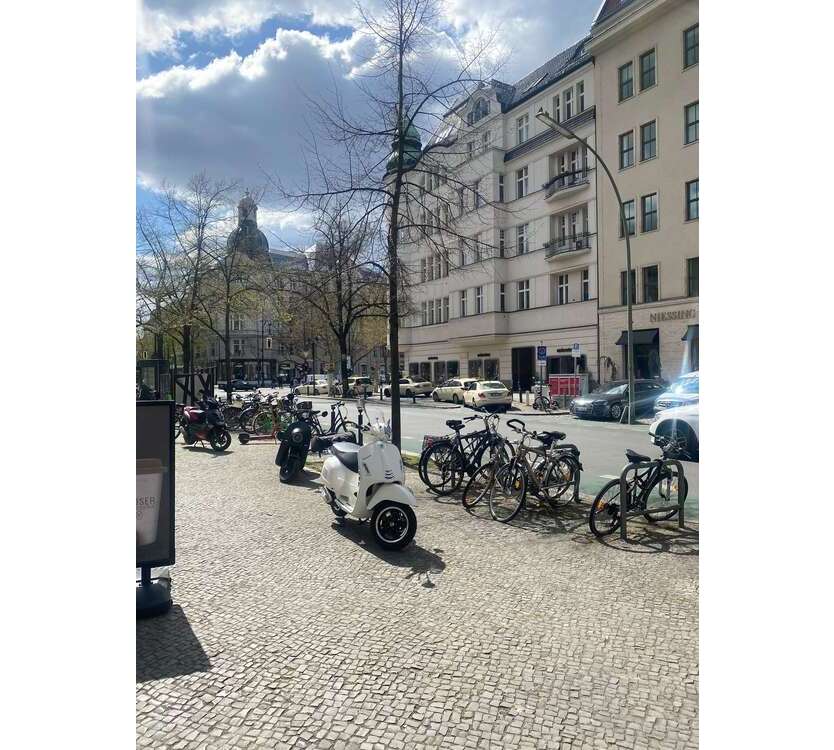 Einzelhandel in Berlin 1.100 € 16 m²