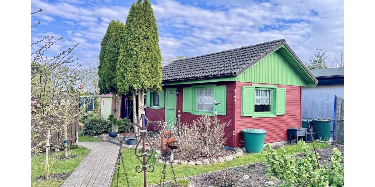 HORN IMMOBILIEN ++ Einfamilienhaus mit Wintergarten, Kamin und Gästehaus in Krugsdorf bei Pasewalk - Einfamilienhaus Krugsdorf | Angebot:26339663