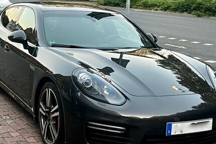 Porsche Panamera 129.090 km 39.970 &euro; Frankfurt 60596