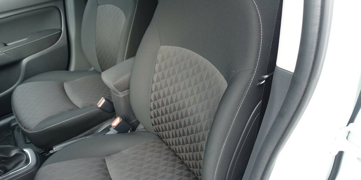 Mitsubishi Space Star Select+ Kamera Alu WR Sitzh. DAB 1. Han 21.600 km 12.950 &euro; Neumarkt/OPf 92318