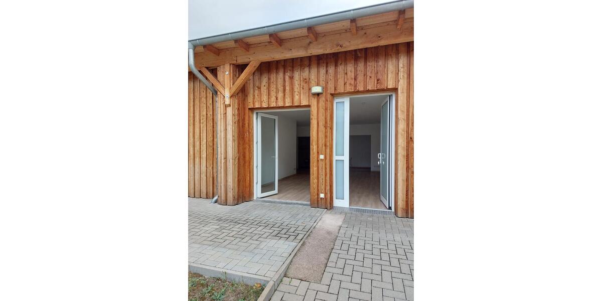 Terrassenwohnung Schönebeck (Elbe) - 2 Zimmer, 73 m&sup2;, 510&euro; | Angebot:27644182