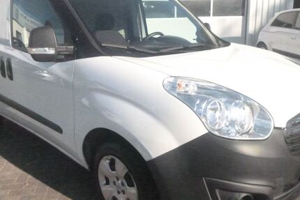 Opel Combo 109.439 km 7.999 &euro; Parchim 19370