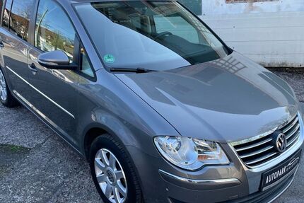 VW Touran 134.300 km 6.950 &euro; Bielefeld 33617