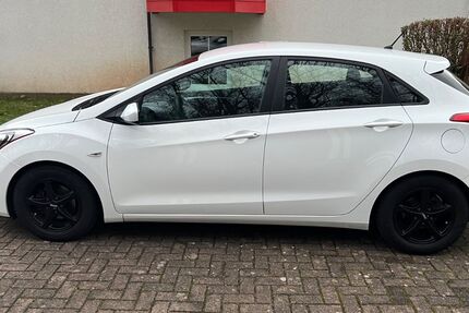 Hyundai i30 139.000 km 7.500 &euro; Eltmann 97483