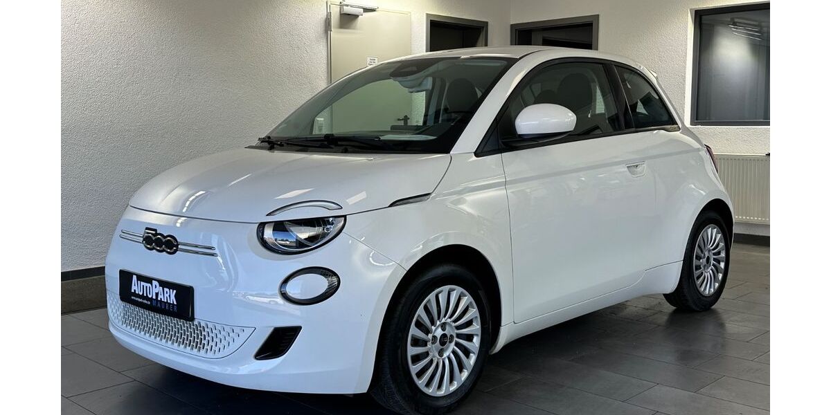 Fiat 500e 22.000 km 15.998 &euro; Bad Waldsee 88339