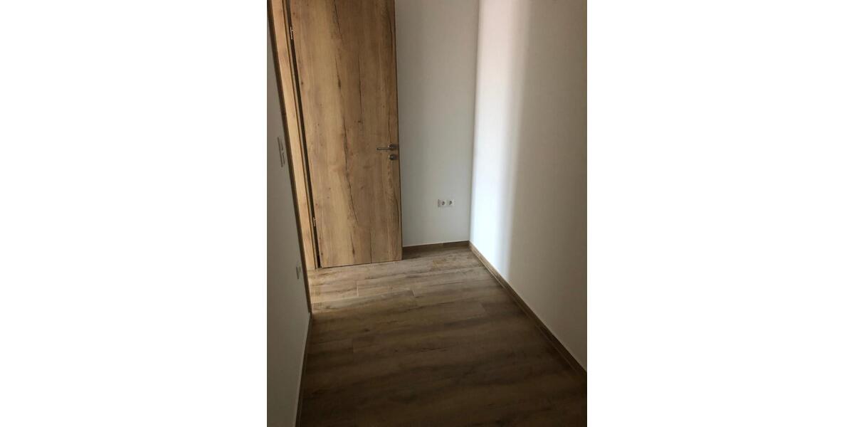 Etagenwohnung Burghausen - 3 Zimmer, 107 m&sup2;, 1.390&euro; | Angebot:26345451