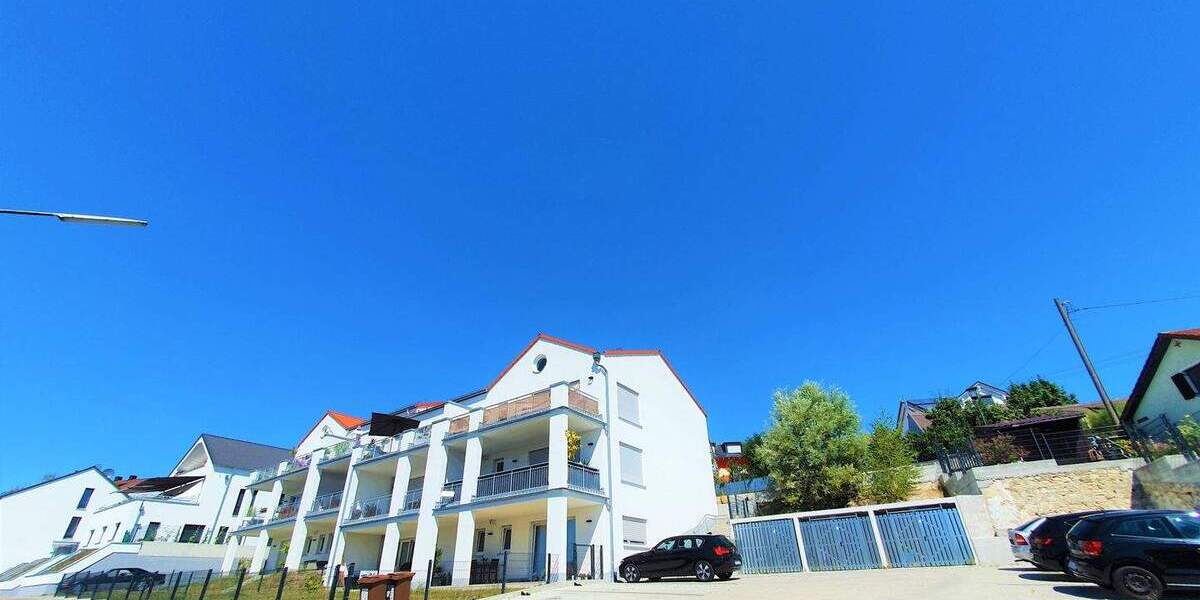 Etagenwohnung Lenting - 3 Zimmer, 82 m&sup2;, 1.189&euro; | Angebot:26751545