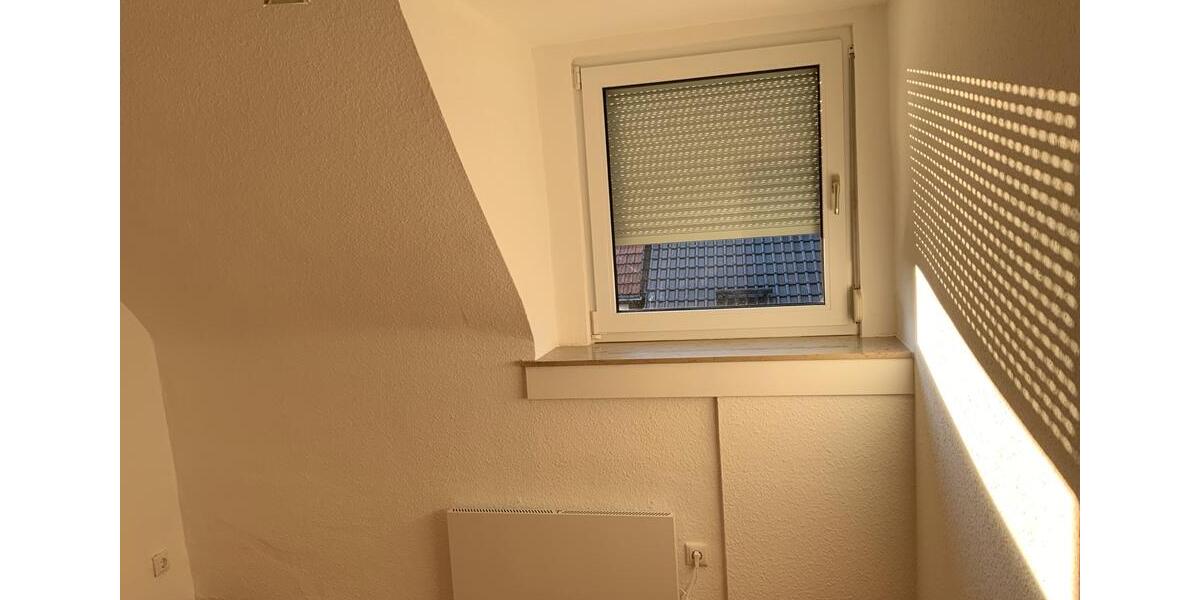 Dachgeschoßwohnung Zella-Mehlis Mehlis - 3 Zimmer, 75 m&sup2;, 550&euro; | Angebot:26041702