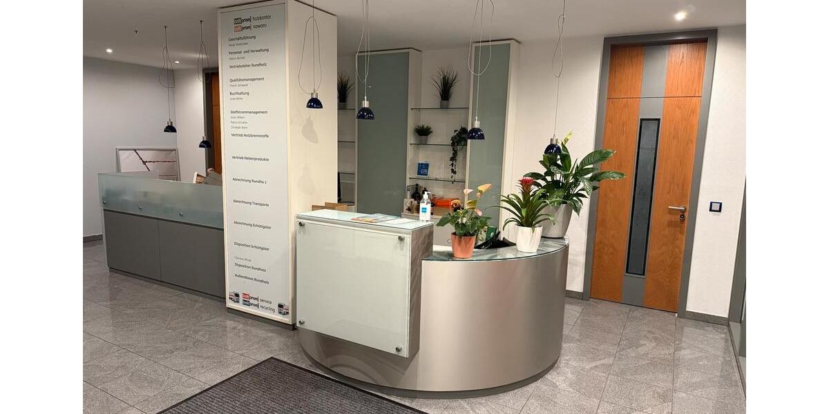 Gewerbeobjekt Stockelsdorf - 350&euro; | Angebot:21547623