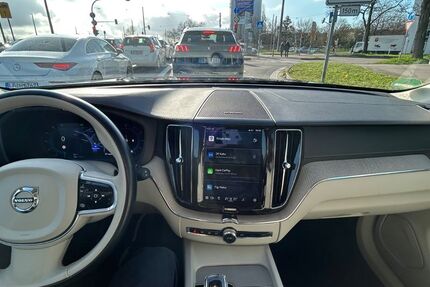 Volvo XC60 71.500 km 36.200 &euro; Stuttgart 70176