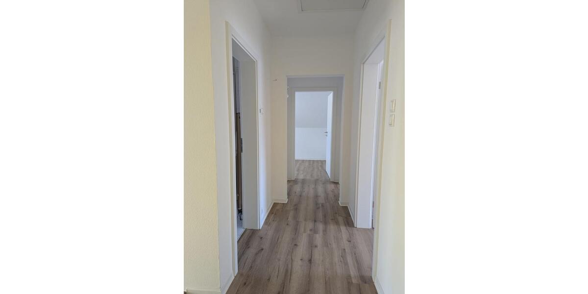 Etagenwohnung Rüsselsheim am Main - 4.5 Zimmer, 110 m&sup2;, 1.485&euro; | Angebot:26322094