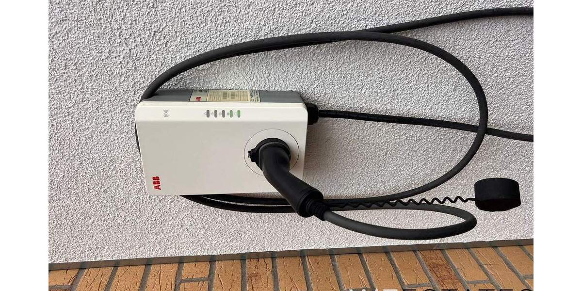 Einfamilienhaus Langenfeld Reusrath - 4 Zimmer, 155 m&sup2;, 2.150&euro; | Angebot:24775626