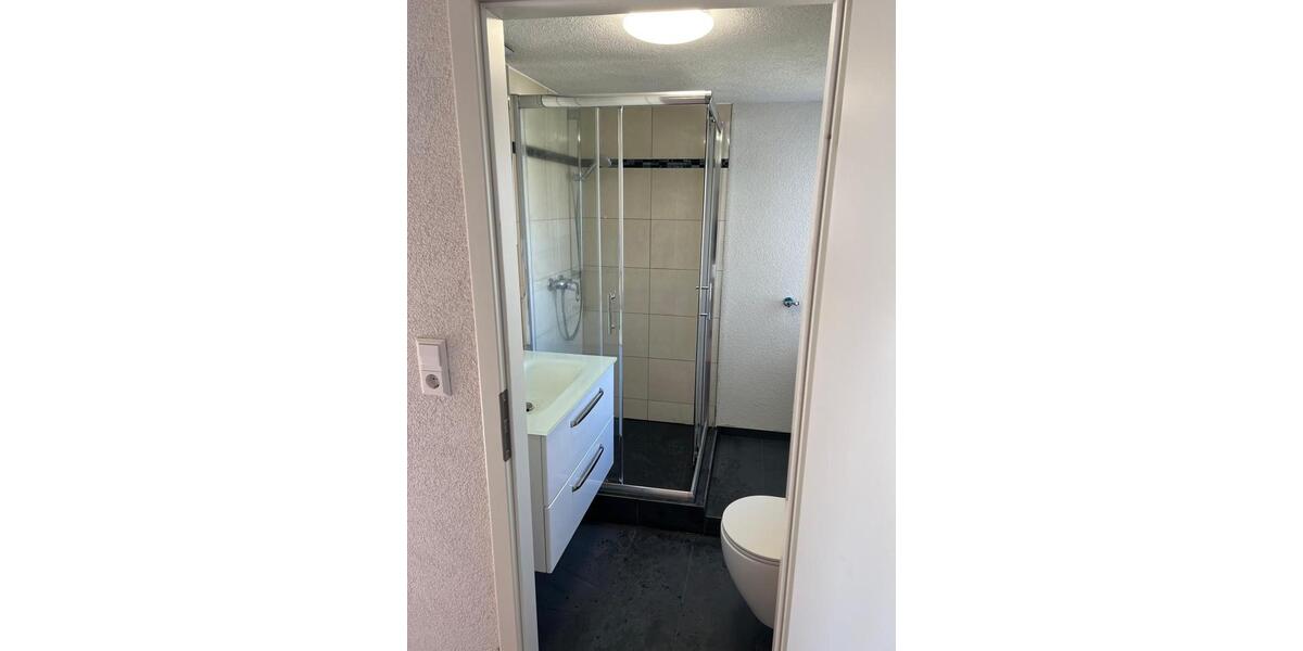 Erdgeschoßwohnung Aichtal - 4 Zimmer, 80 m&sup2;, 1.100&euro; | Angebot:26075564