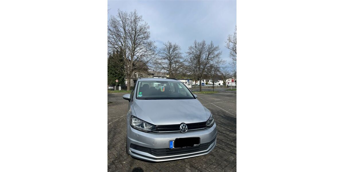 VW Touran 186.000 km 11.000 &euro; Ehringshausen 35630