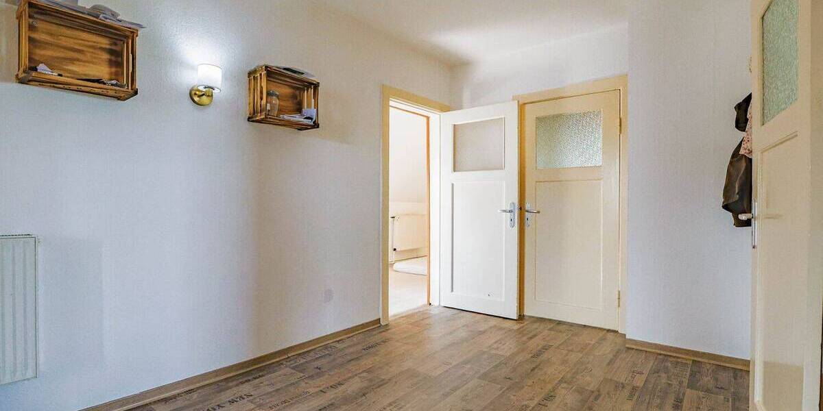 Einfamilienhaus Hemmoor Basbeck - 6 Zimmer, 185 m&sup2;, 219.000&euro; | Angebot:26879030
