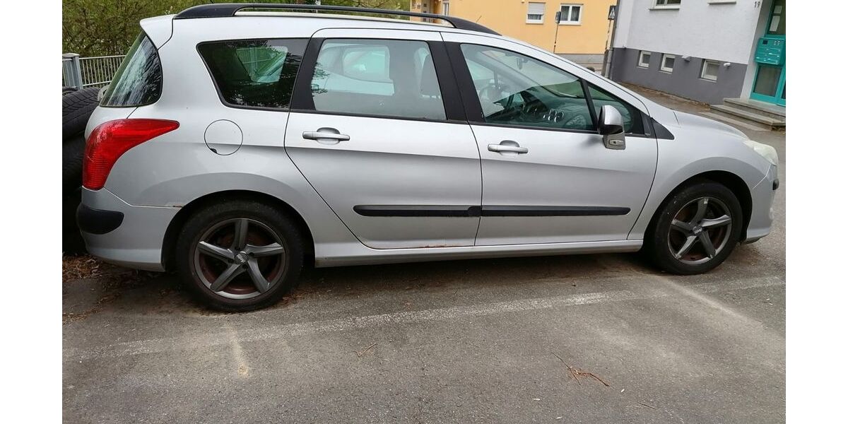 Peugeot 308 172.000 km 2.700 &euro; Stuttgart -Plieningen 70599