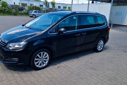 VW Sharan 211.000 km 10.900 &euro; Rüsselsheim 65428